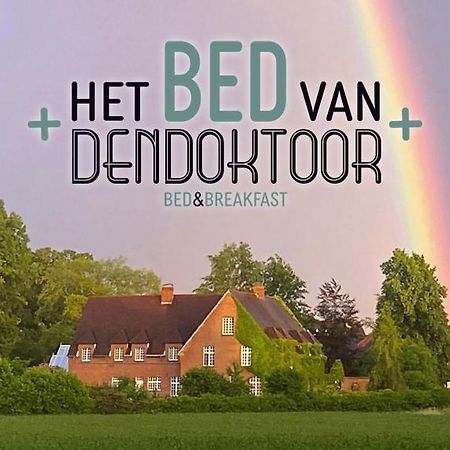 Het Bed Van Den Doktoor Meerhout Buitenkant foto